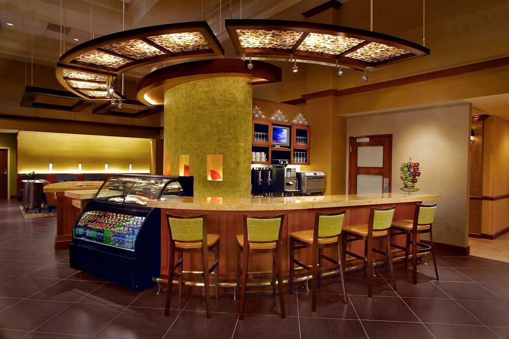 Hyatt Place Sacramento Rancho Cordova Restaurant photo